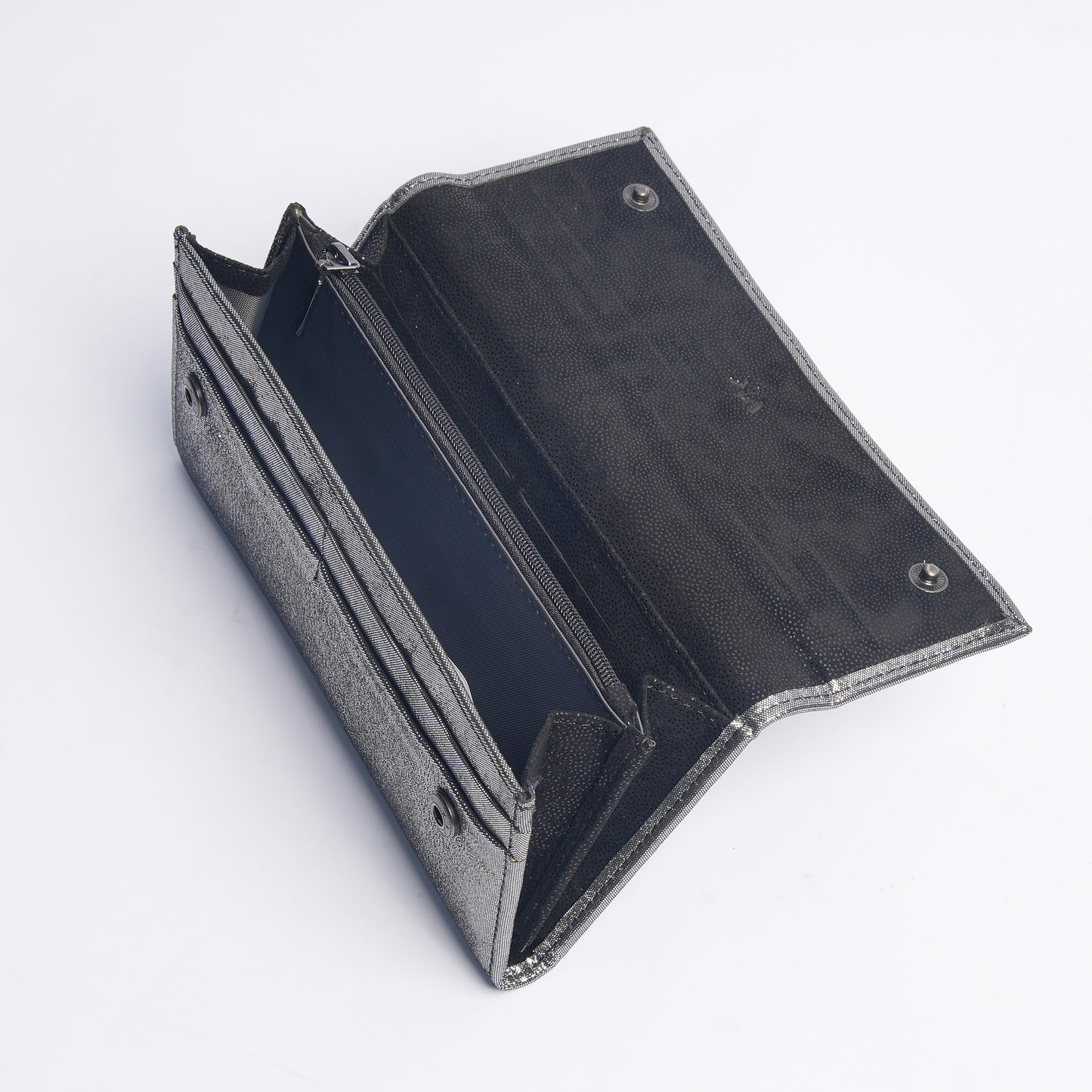 Luxe Leather Wallet Shimmering Silver