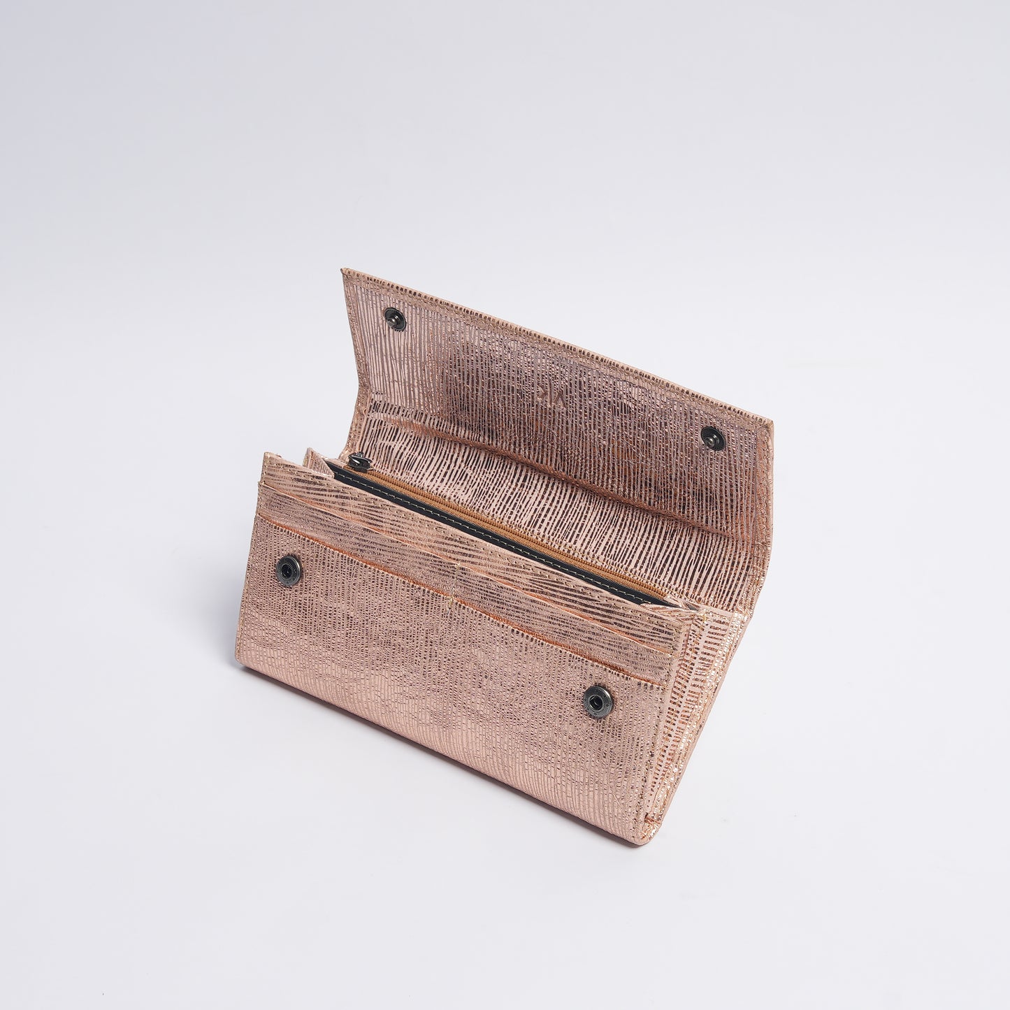 Luxe Leather Wallet Shimmering Peach